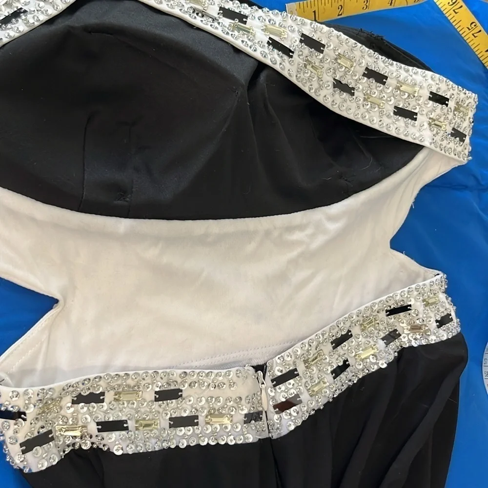 Blondie Nites one shoulder sequin black formal lined black white size 3